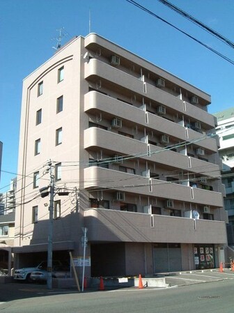 キャッスル305の物件外観写真